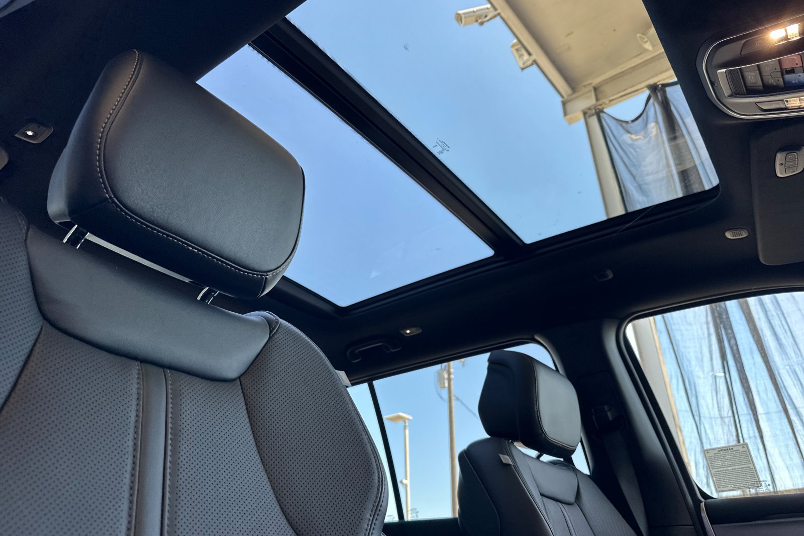 New 2026 Jeep Grand Wagoneer 4WD image 18