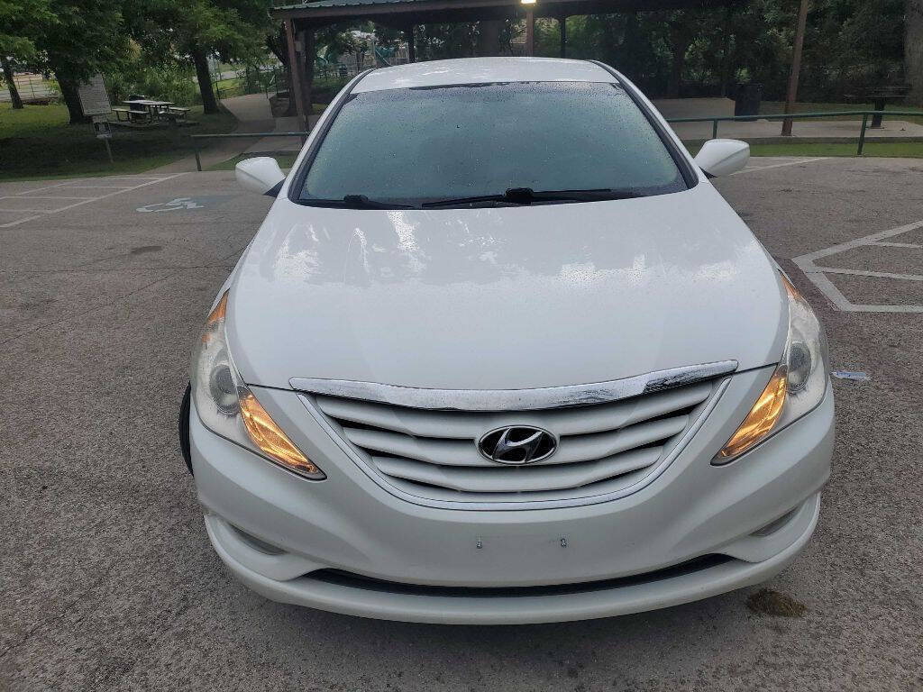 Used 2013 Hyundai Sonata GLS w/ Popular Equipment Pkg FWD image 9