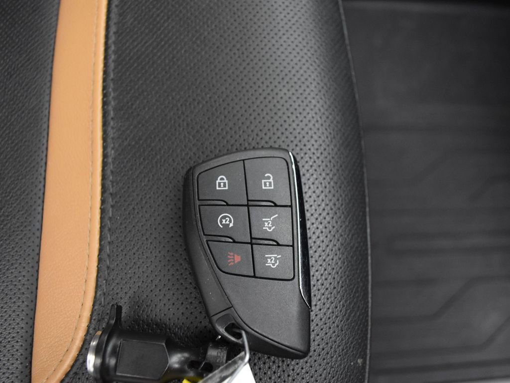 Used 2023 GMC Yukon XL AT4 AWD/4WD image 29