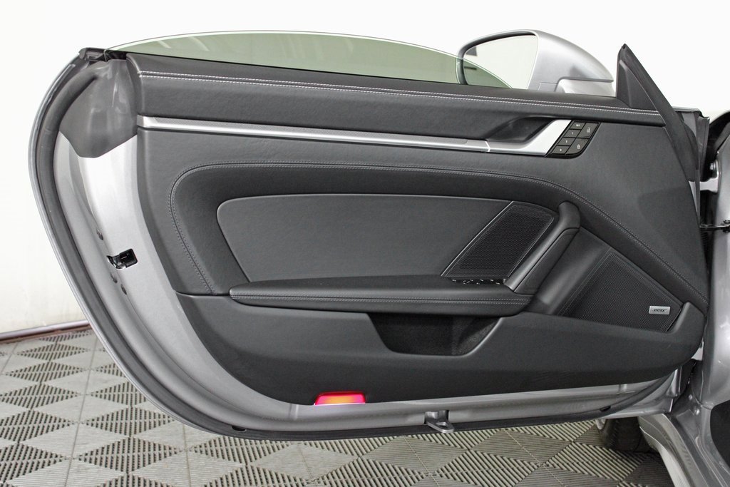 Used 2021 Porsche 911 Turbo image 19