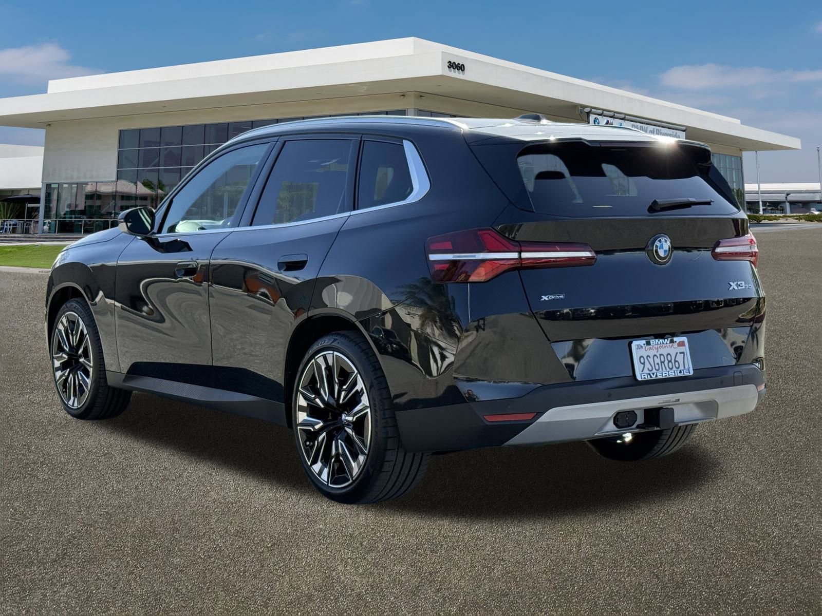 Used 2025 BMW X3 xDrive30i w/ Convenience Package image 8