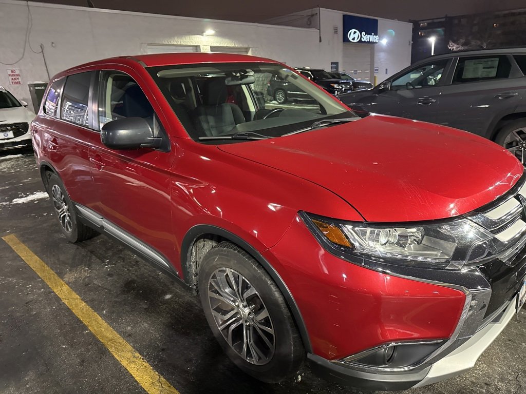 Used 2017 Mitsubishi Outlander ES