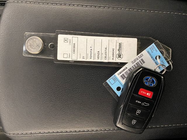 Used 2021 Toyota Venza XLE w/ Softex Package image 31