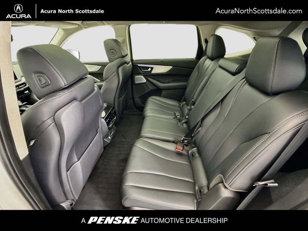Certified 2026 Acura MDX w/ Technology Package FWD image 22