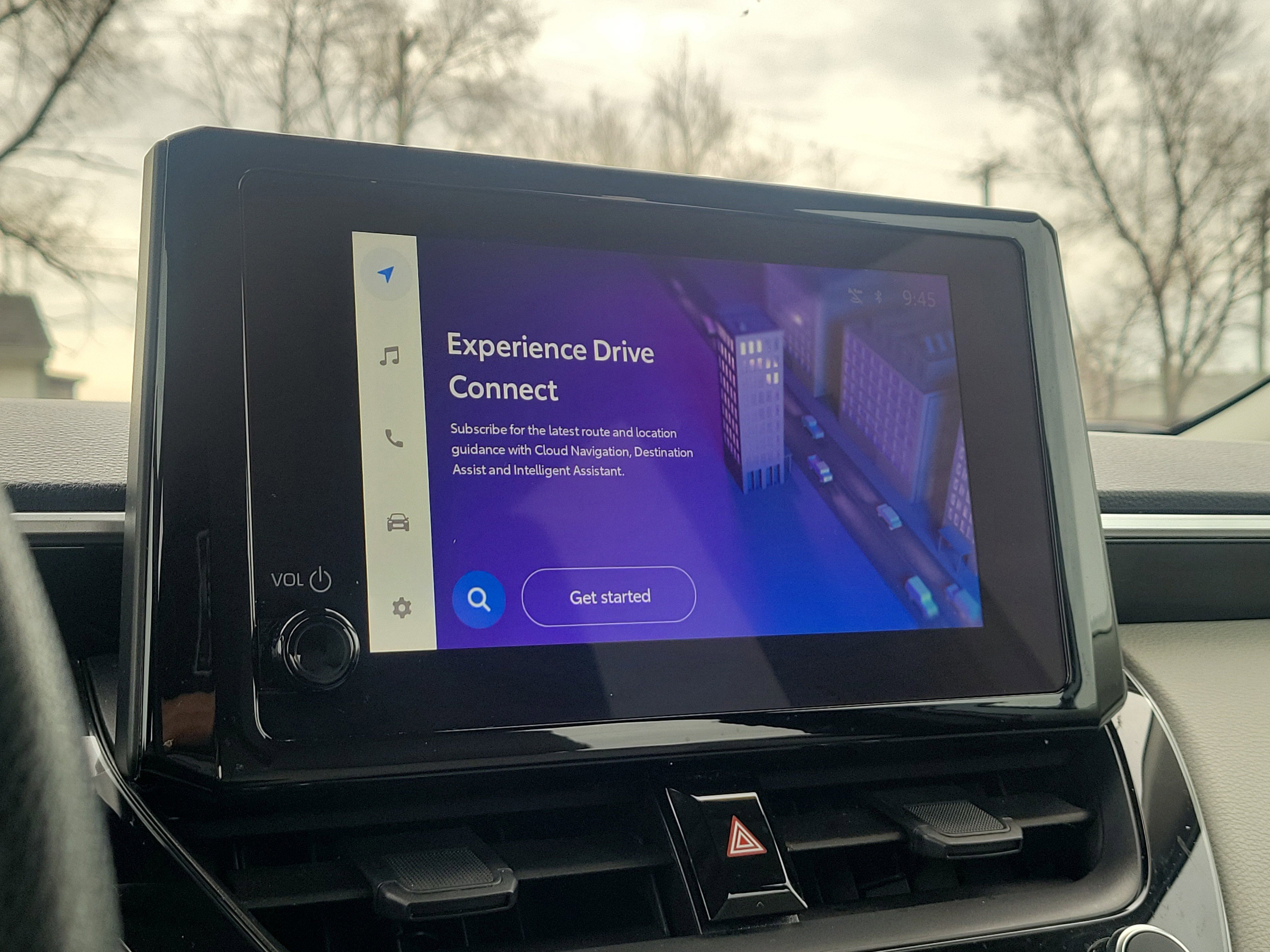 Used 2024 Toyota Corolla Cross L image 25