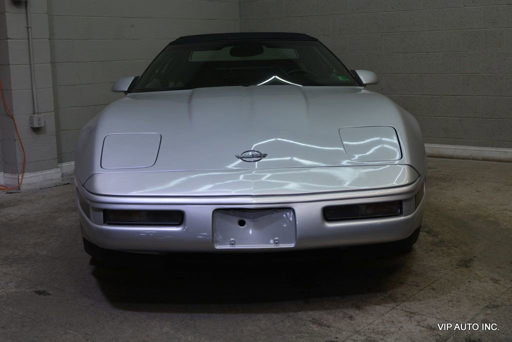 Used 1996 Chevrolet Corvette Convertible image 9