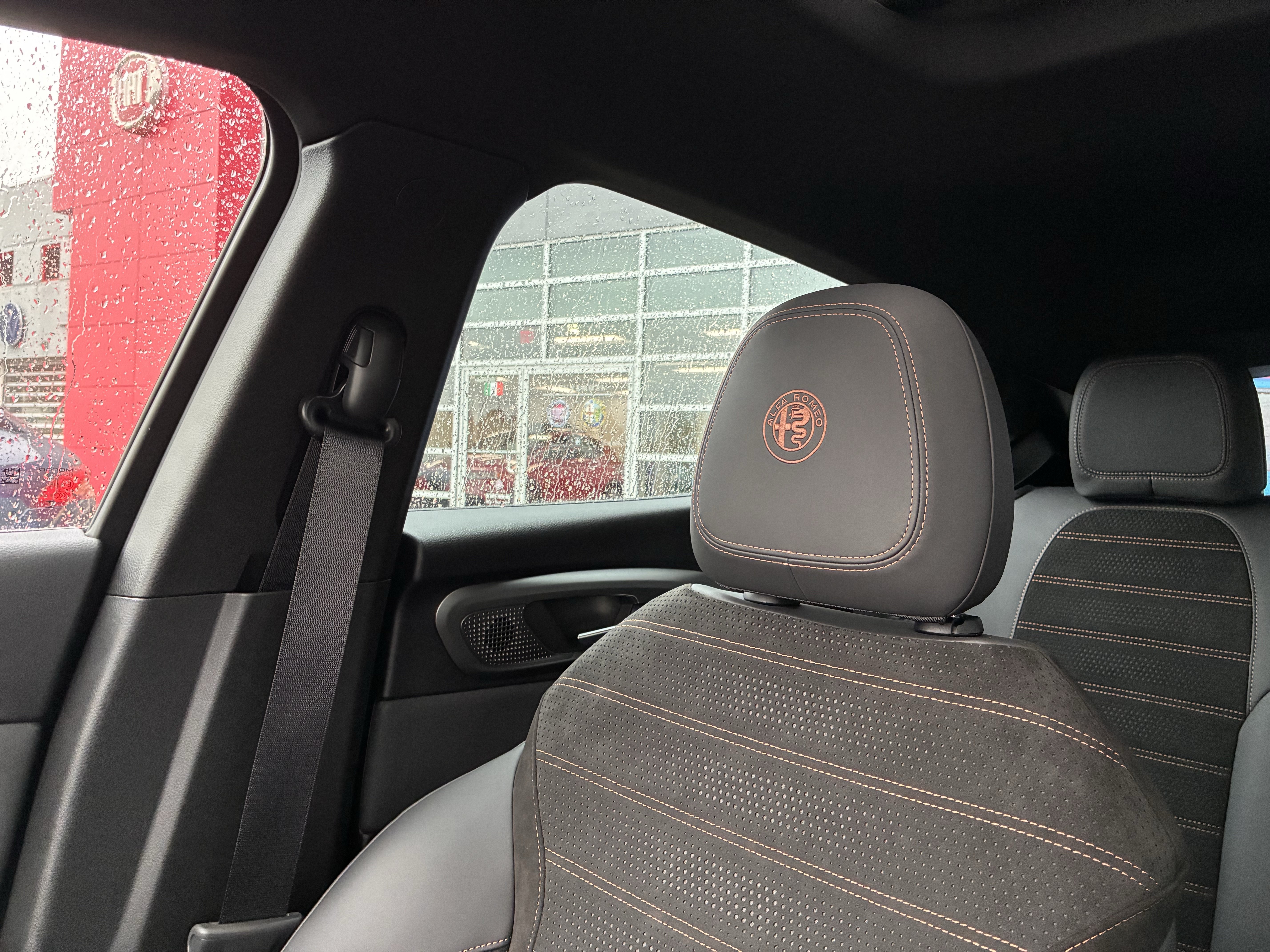 New 2025 Alfa Romeo Tonale AWD/4WD image 24