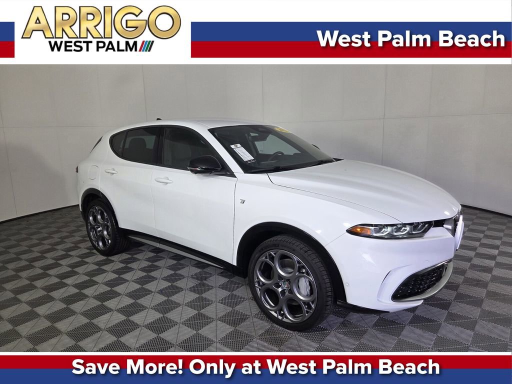 Used 2024 Alfa Romeo Tonale Ti w/ Active Assist Package image 1