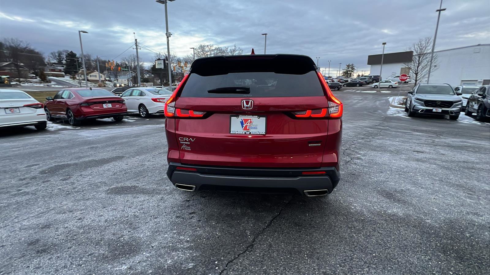 Used 2023 Honda CR-V Sport Touring image 5