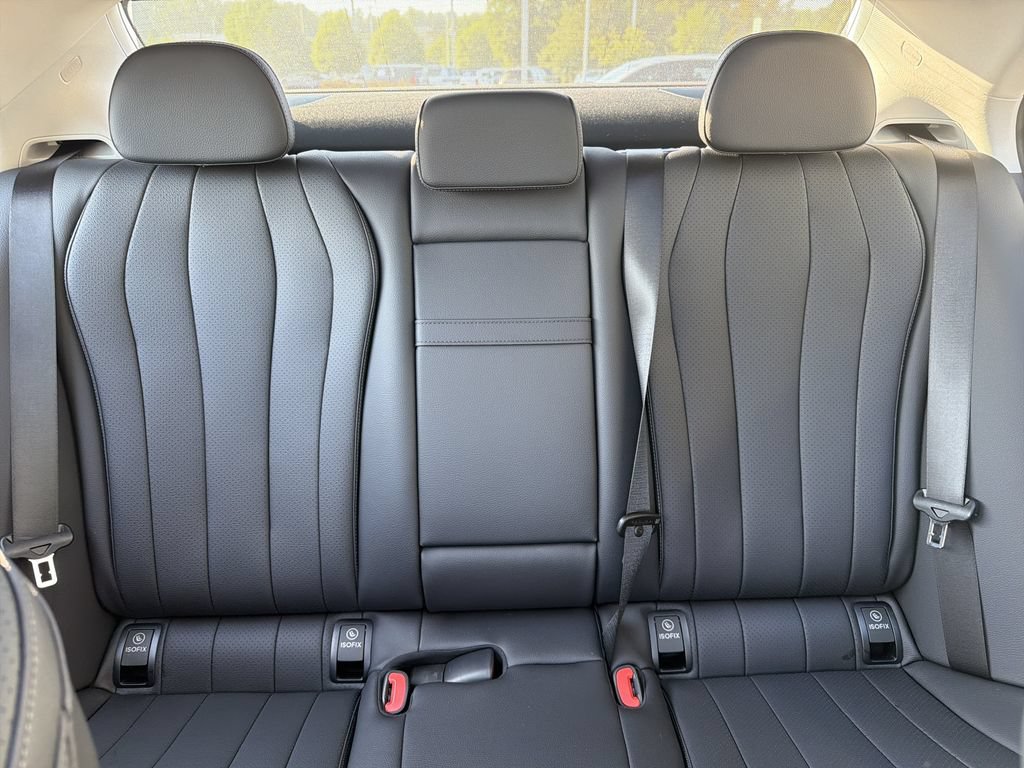 New 2027 Mercedes-Benz E 450 4MATIC Sedan image 27