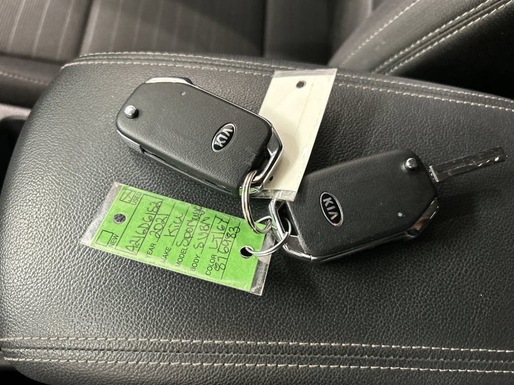 Used 2021 Kia Sportage LX w/ LX AWD Popular Package image 12