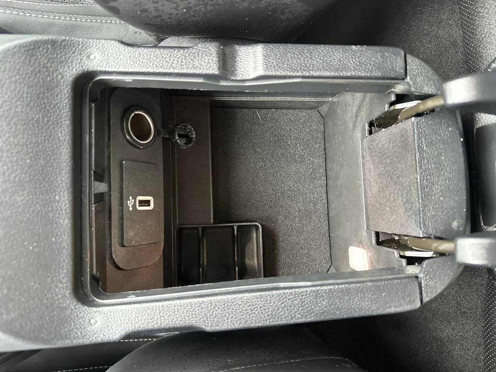 Used 2021 Ford Mustang GT Premium w/ Equipment Group 401A RWD image 19