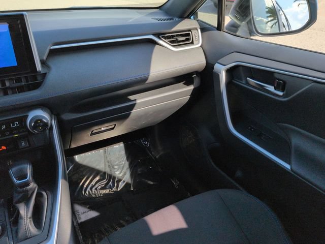 Certified 2024 Toyota RAV4 SE w/ Weather Package AWD/4WD image 17
