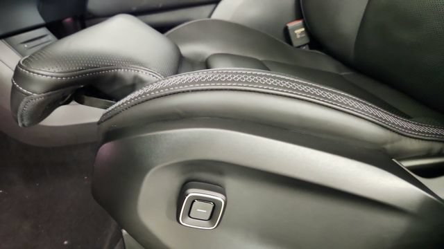New 2026 Volvo EX90 Ultra AWD/4WD image 14
