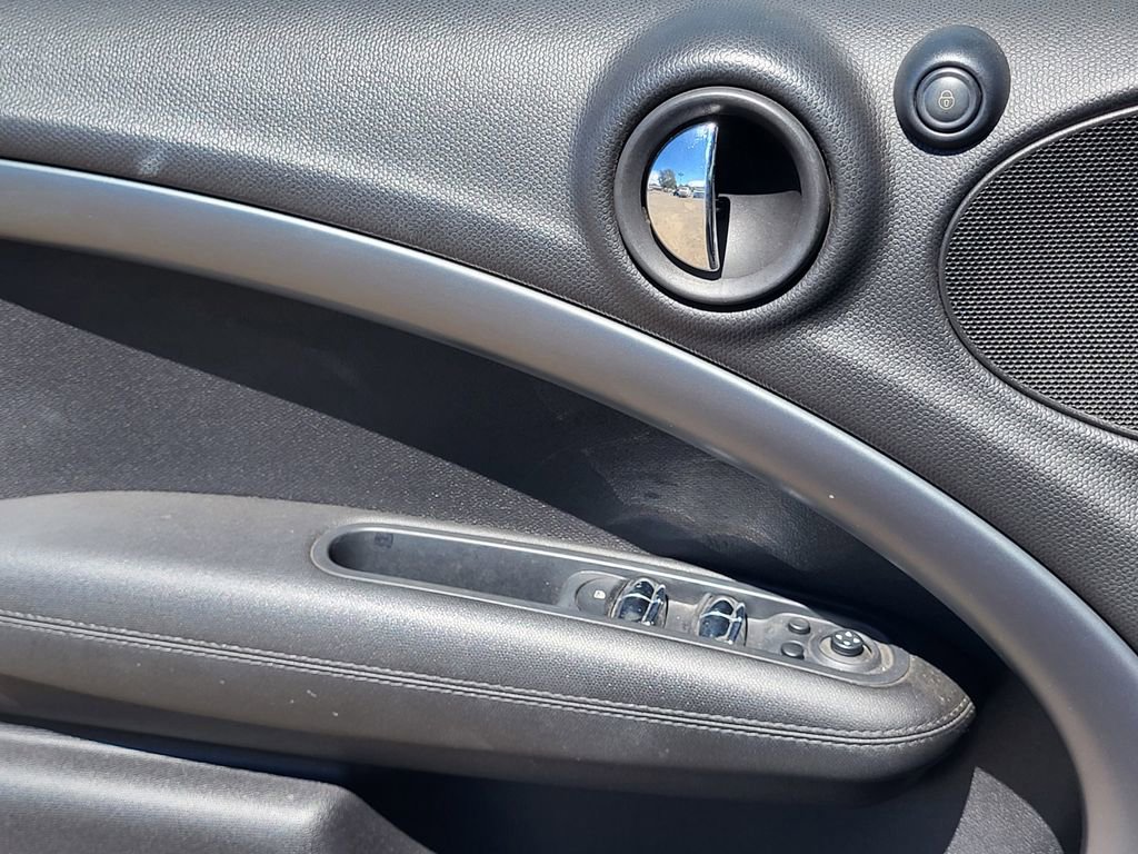 Used 2015 MINI Cooper Countryman S image 19