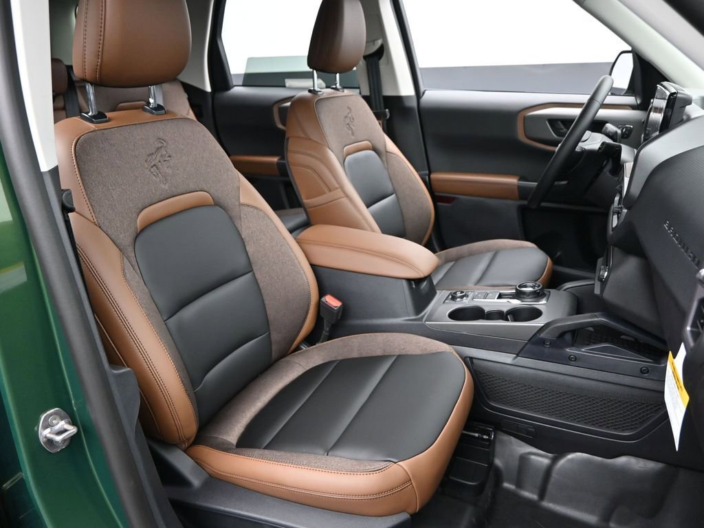 New 2025 Ford Bronco Sport Outer Banks w/ Sasquatch Outer Banks Package AWD/4WD image 28