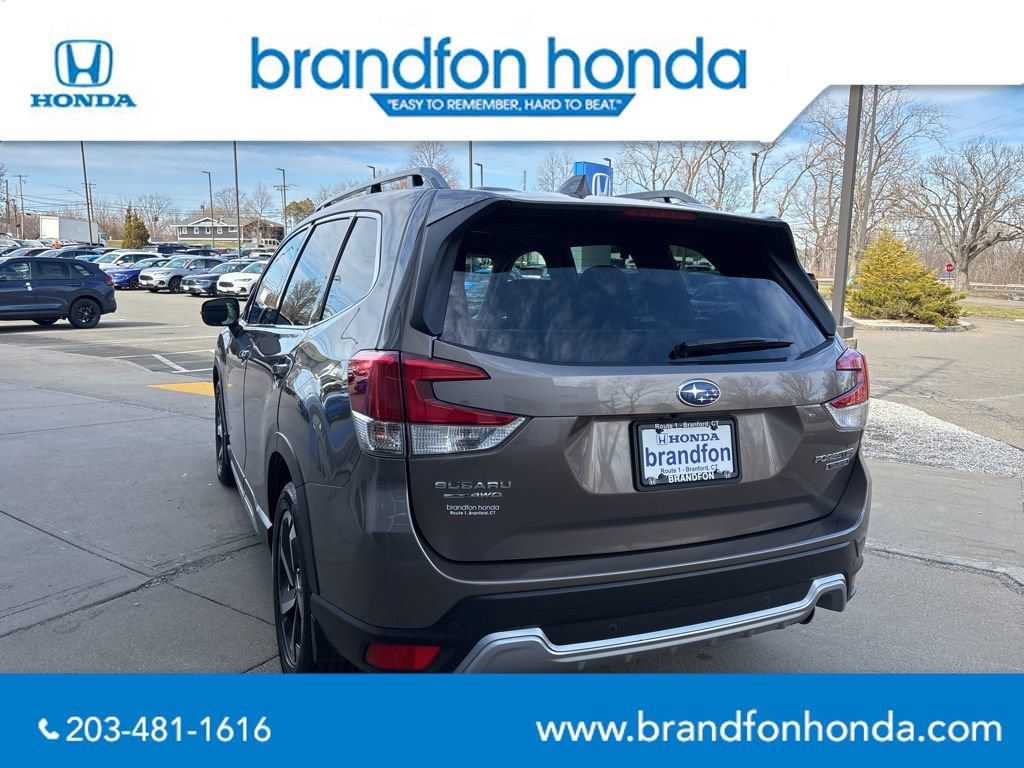 Used 2023 Subaru Forester Touring AWD/4WD image 4