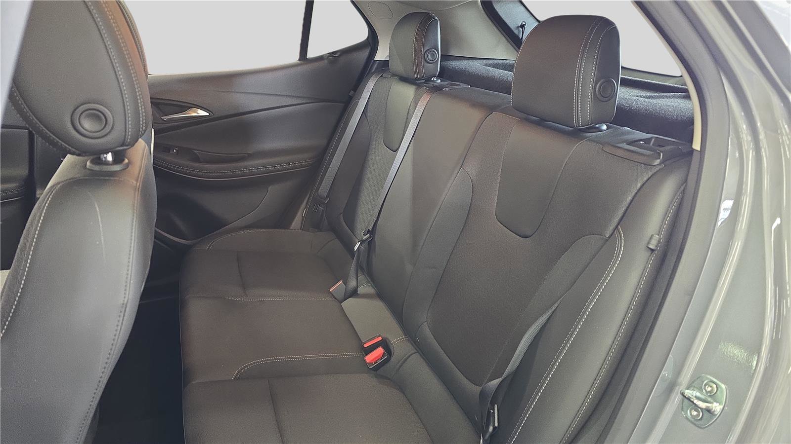 Used 2023 Buick Encore GX Preferred w/ Cold Weather Comfort Package AWD/4WD image 15