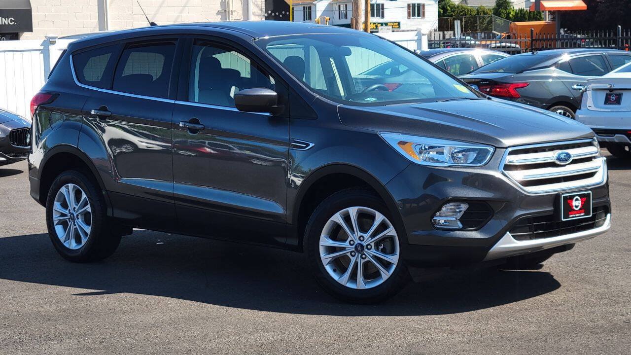 Used 2019 Ford Escape SE AWD/4WD image 4