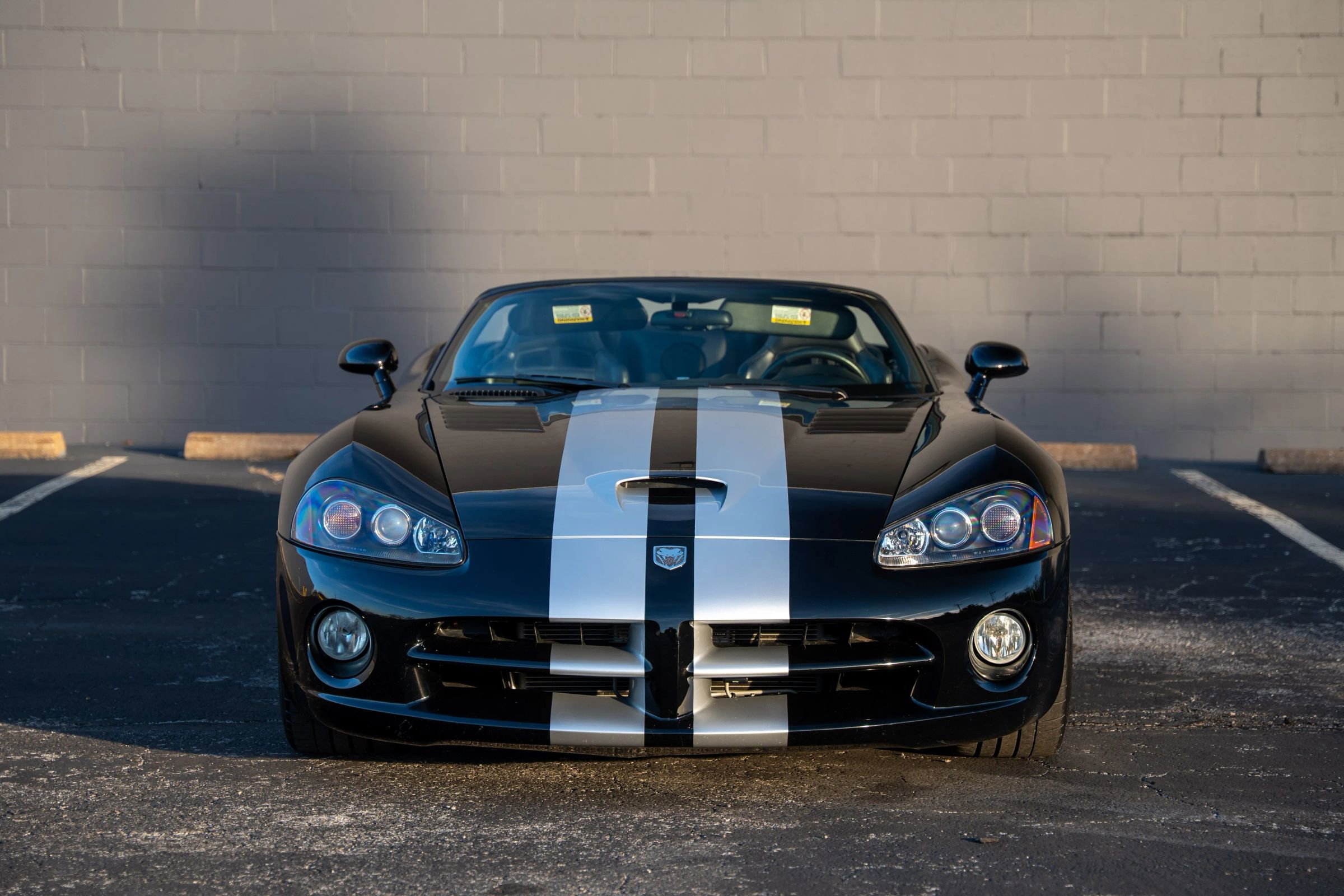 Used 2006 Dodge Viper SRT-10 image 12