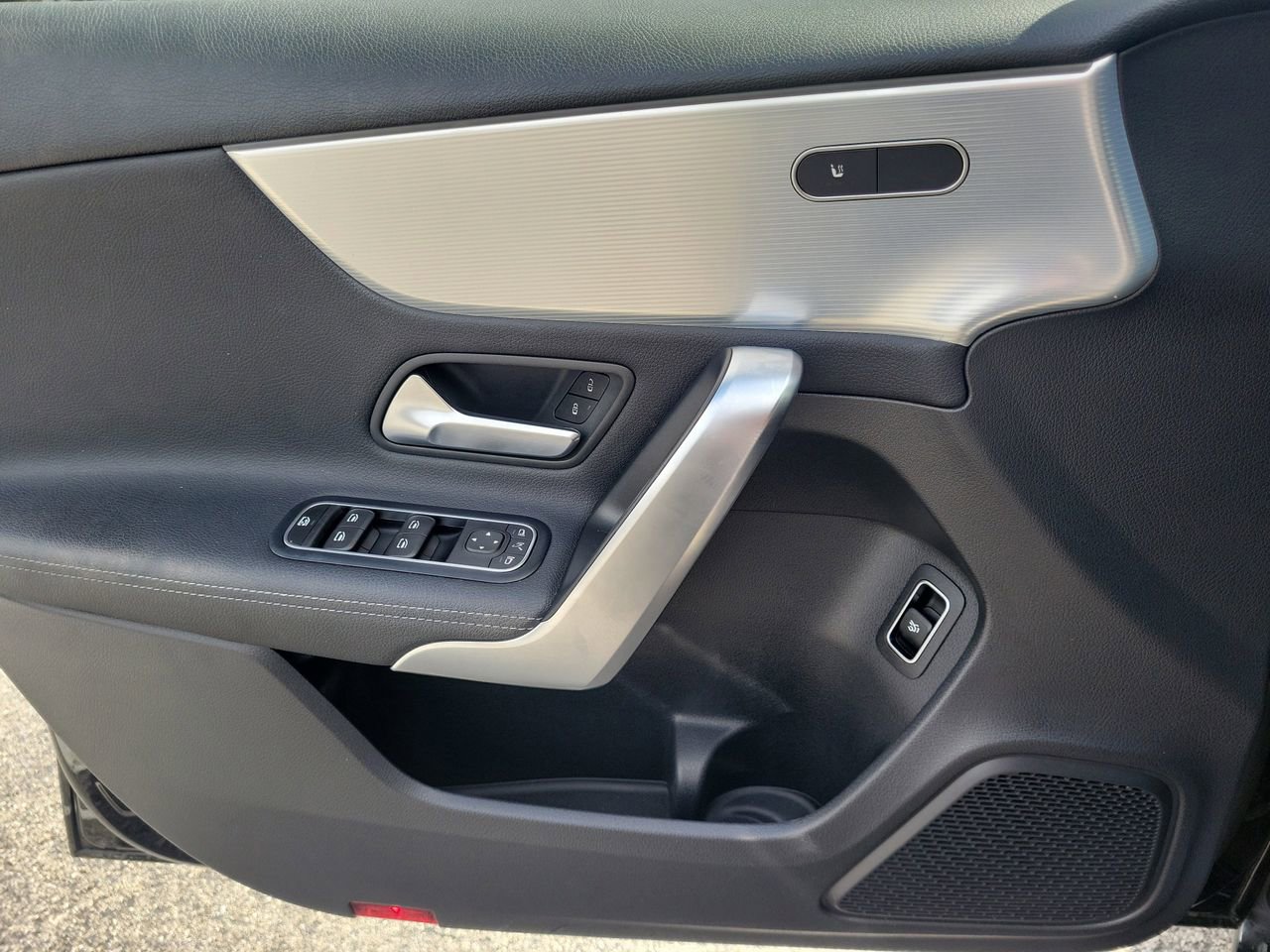 Used 2022 Mercedes-Benz A 220 image 23