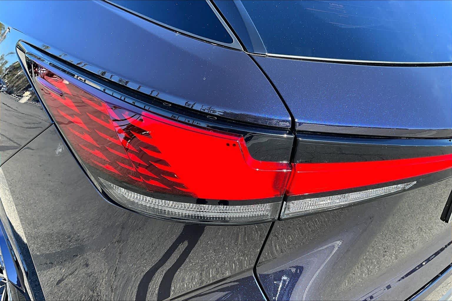 Certified 2025 Lexus RX 350 Premium w/ Convenience Package FWD image 27