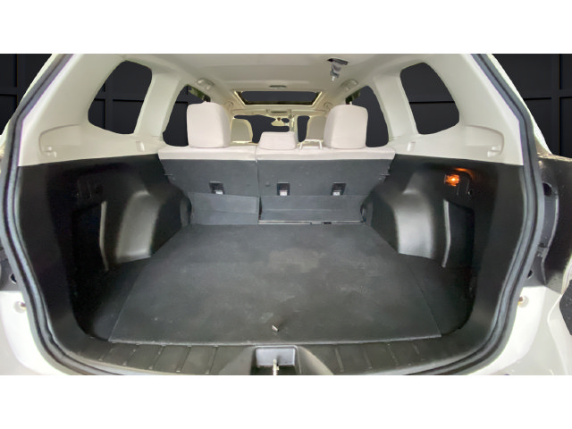 Used 2018 Subaru Forester 2.5i Premium w/ All-Weather Package AWD/4WD image 26