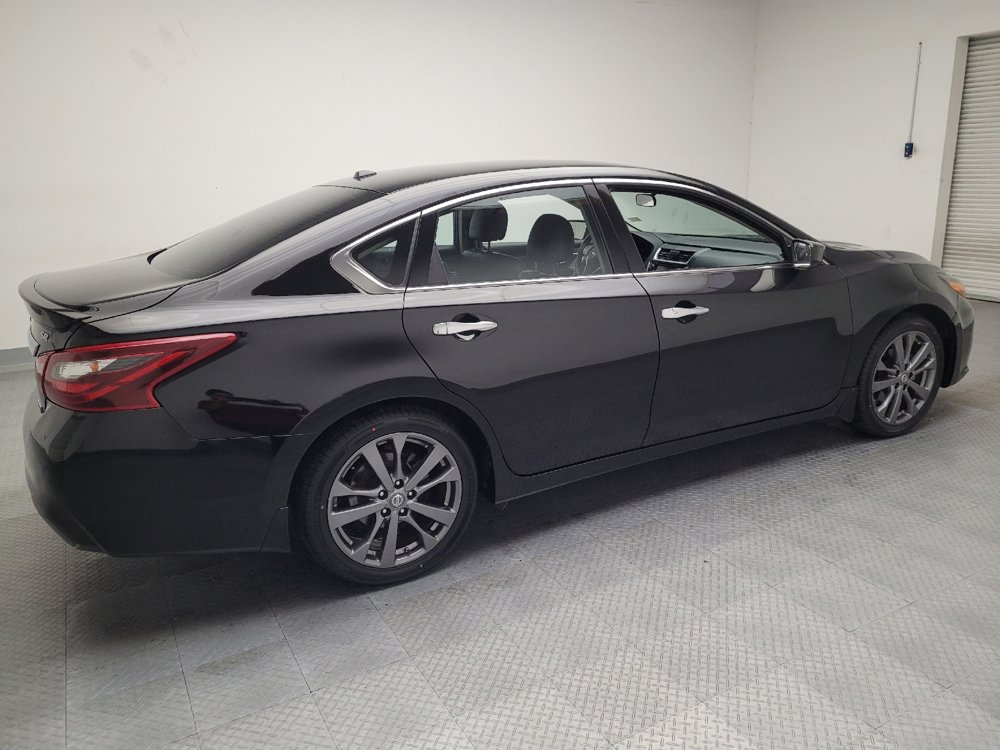 Used 2018 Nissan Altima 2.5 SR w/ SR Special Edition image 10