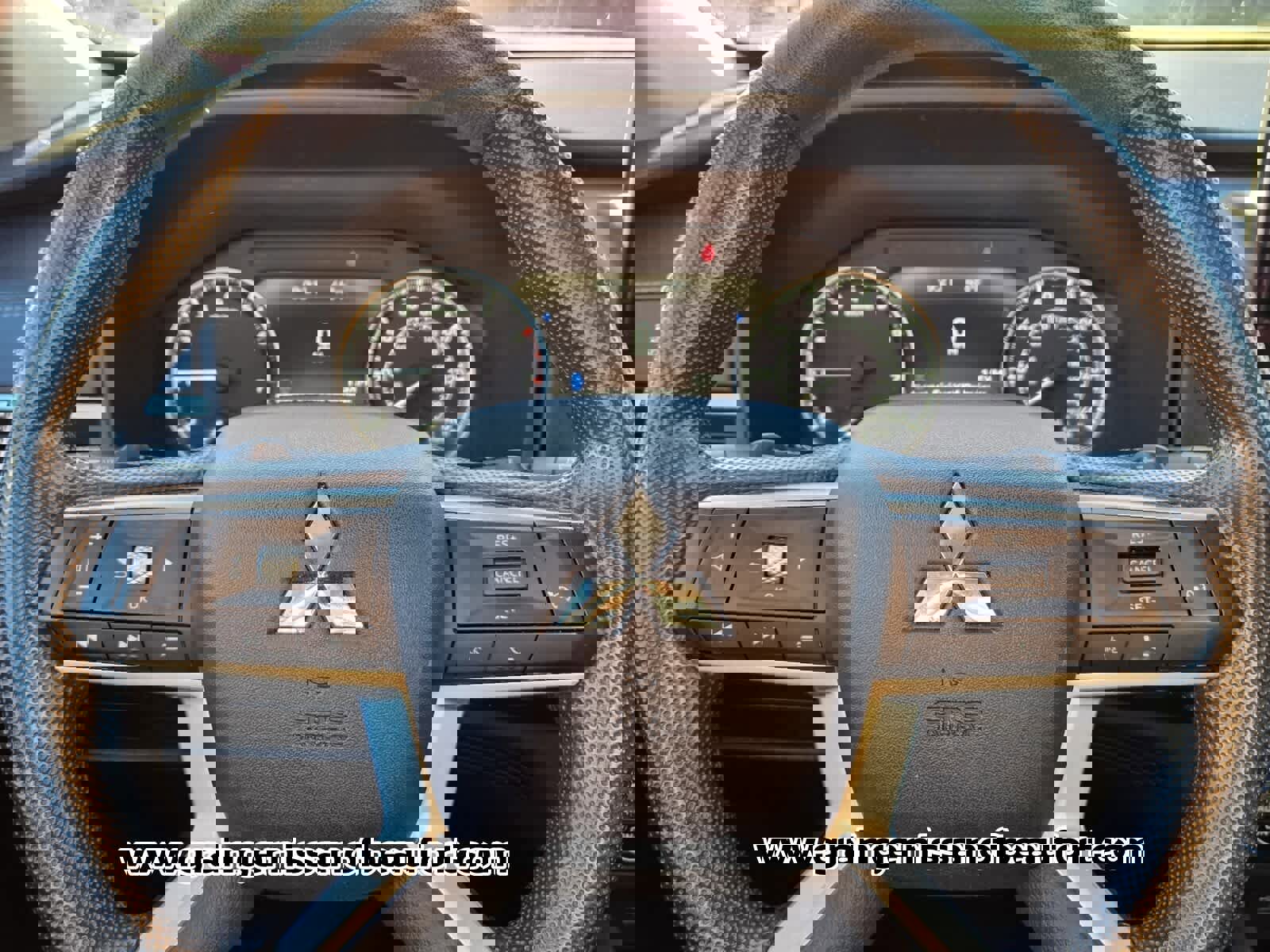 Used 2022 Mitsubishi Outlander ES image 12