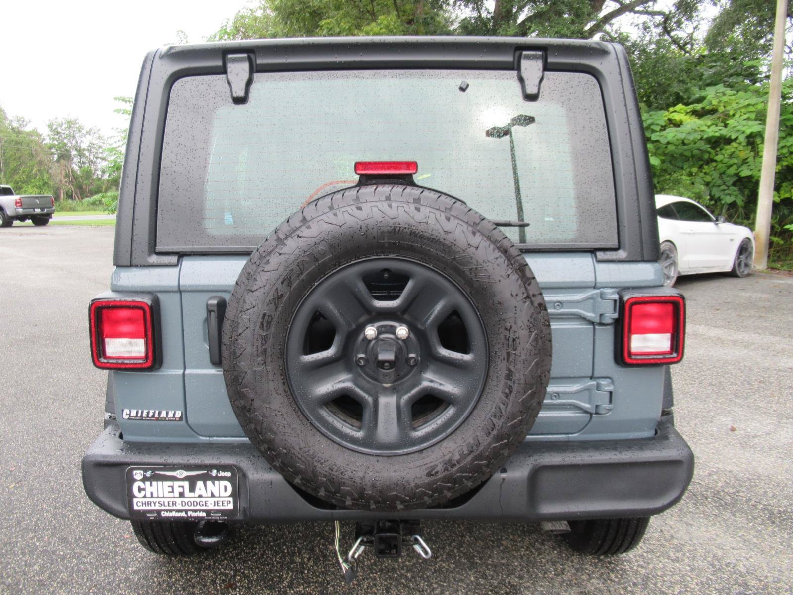 Certified 2025 Jeep Wrangler Unlimited Sport AWD/4WD image 7