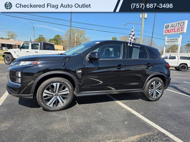 Used 2025 Mitsubishi Outlander Sport ES image 2