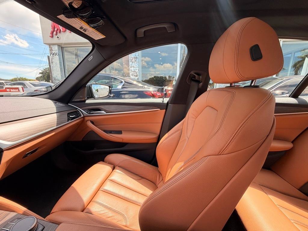 Used 2020 BMW 530i w/ M Sport Package RWD image 20