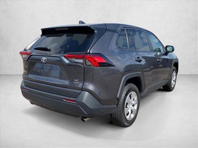 Used 2025 Toyota RAV4 LE AWD/4WD image 5