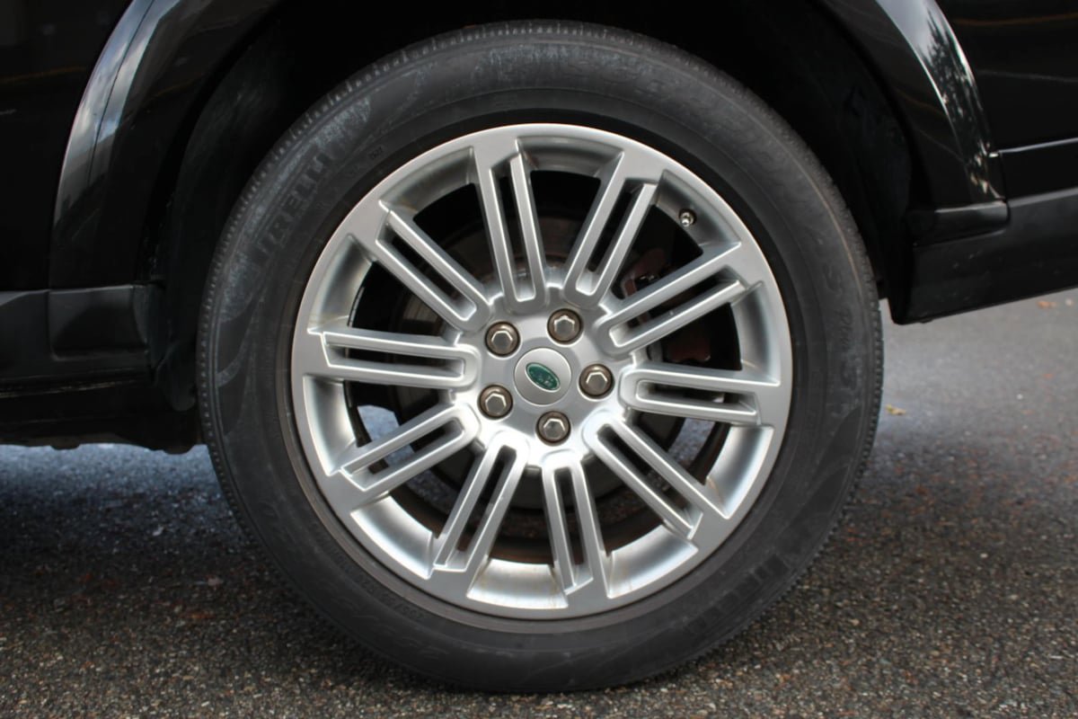 Used 2011 Land Rover LR4 HSE LUX AWD/4WD image 15