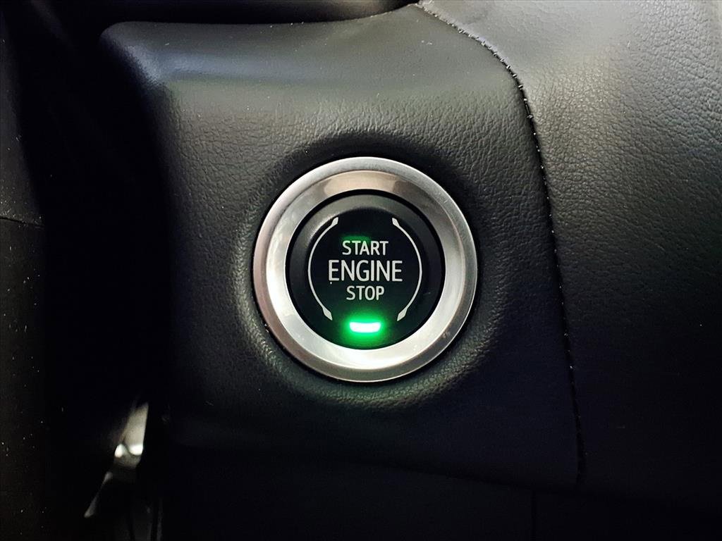 Used 2022 Chevrolet Tahoe RST w/ Luxury Package image 15