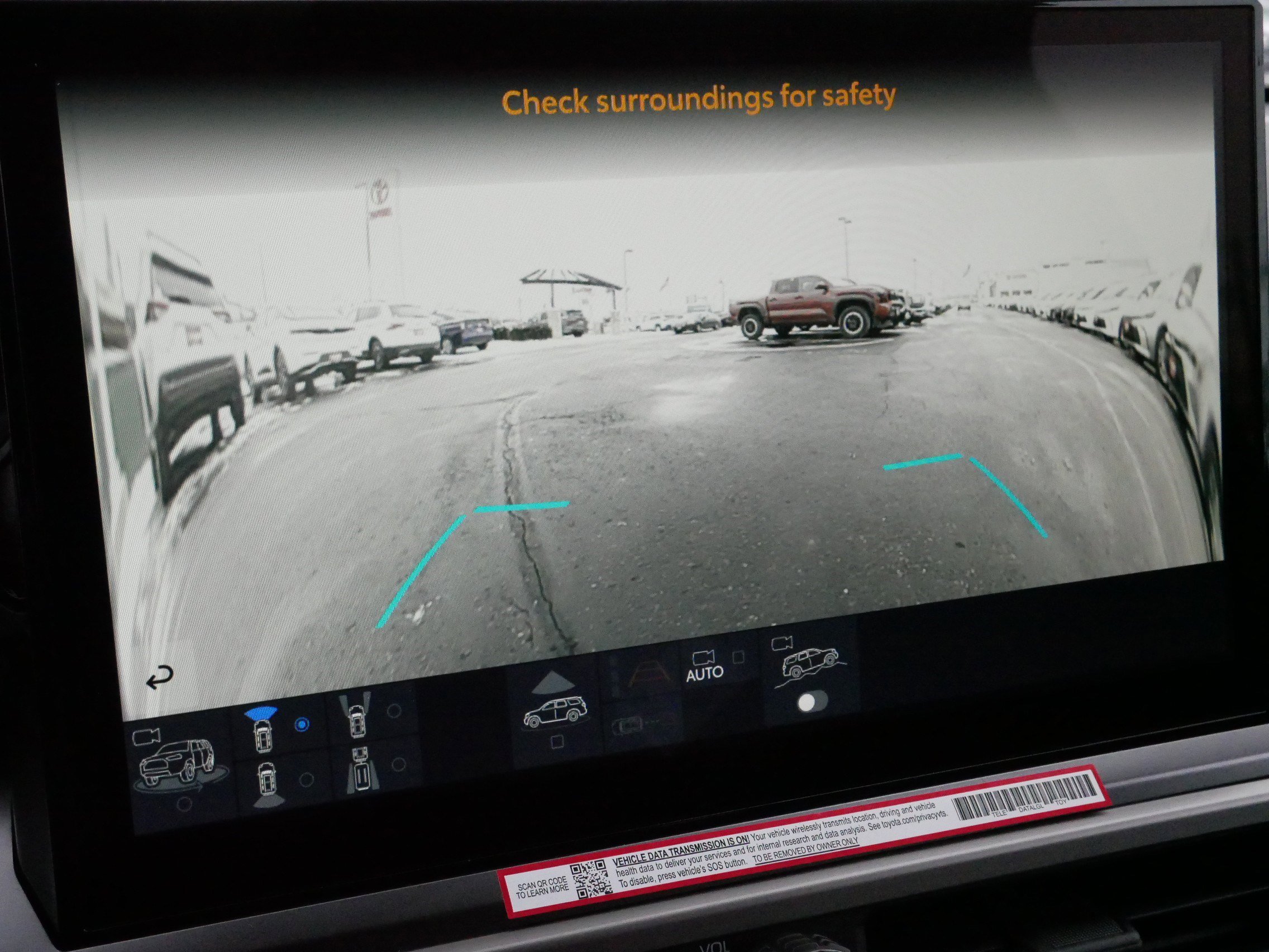 Certified 2025 Toyota 4Runner TRD Off-Road Premium image 32