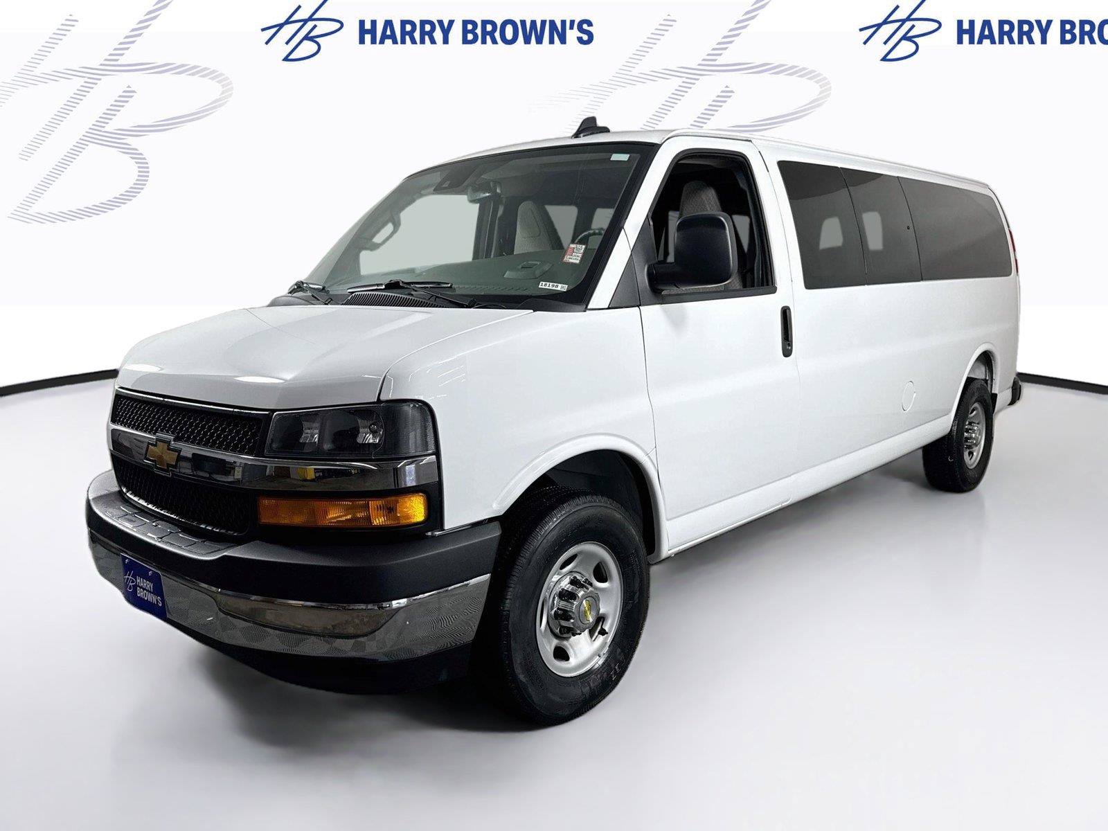 Used 2025 Chevrolet Express 3500 LT w/ LT Preferred Equipment Group