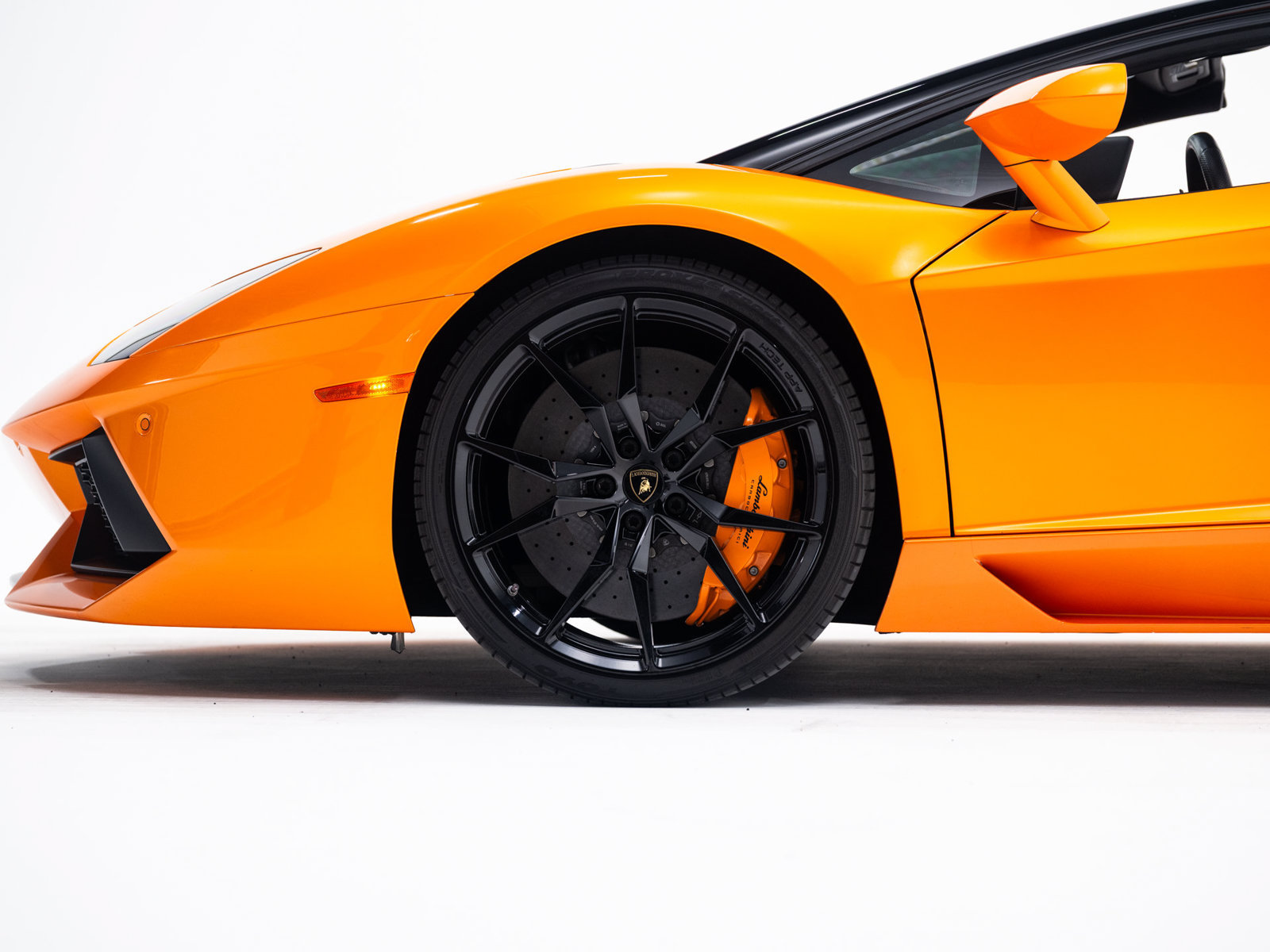 Used 2016 Lamborghini Aventador LP 700-4 AWD/4WD image 10