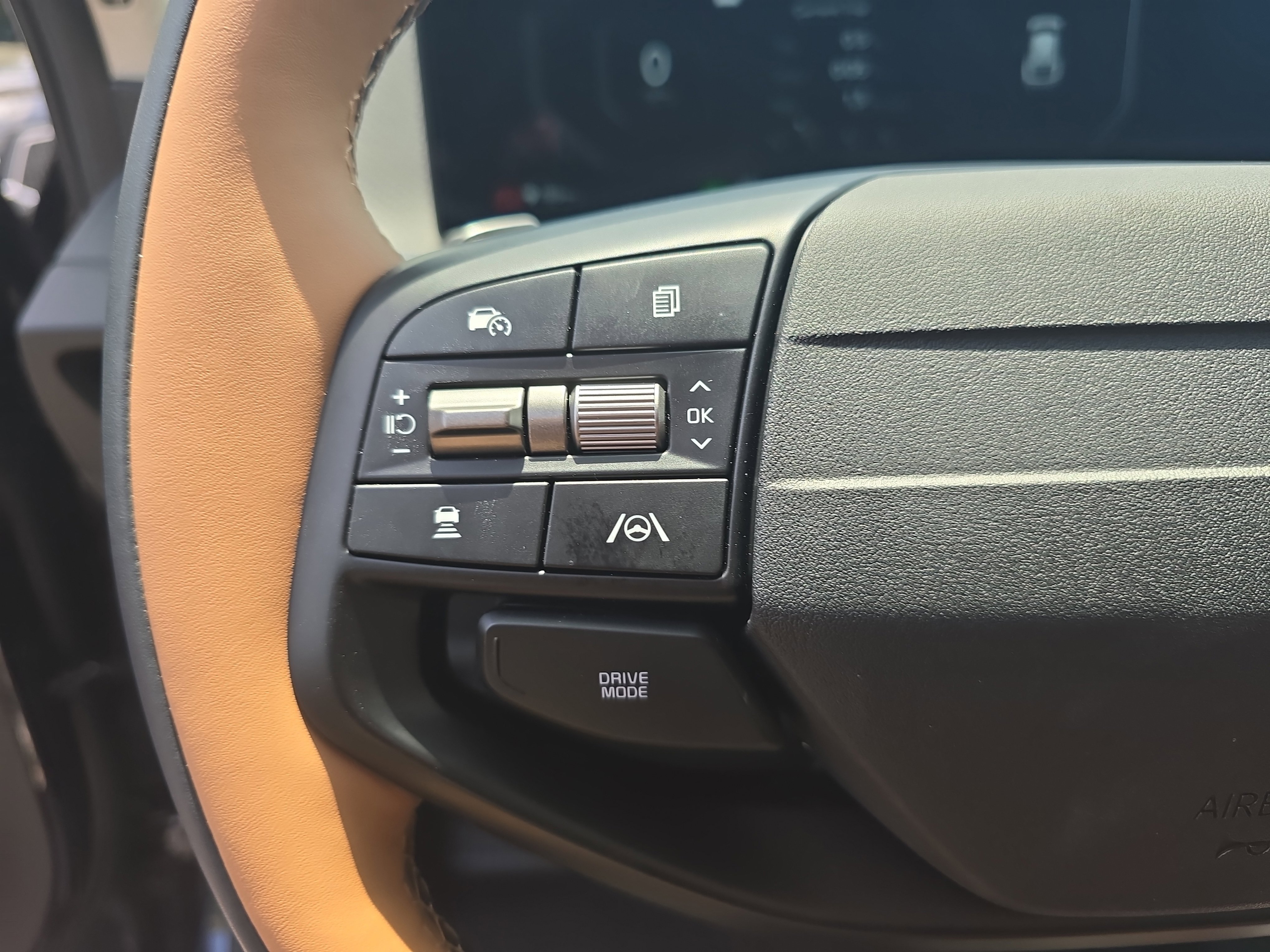 New 2025 Kia EV6 Wind image 17