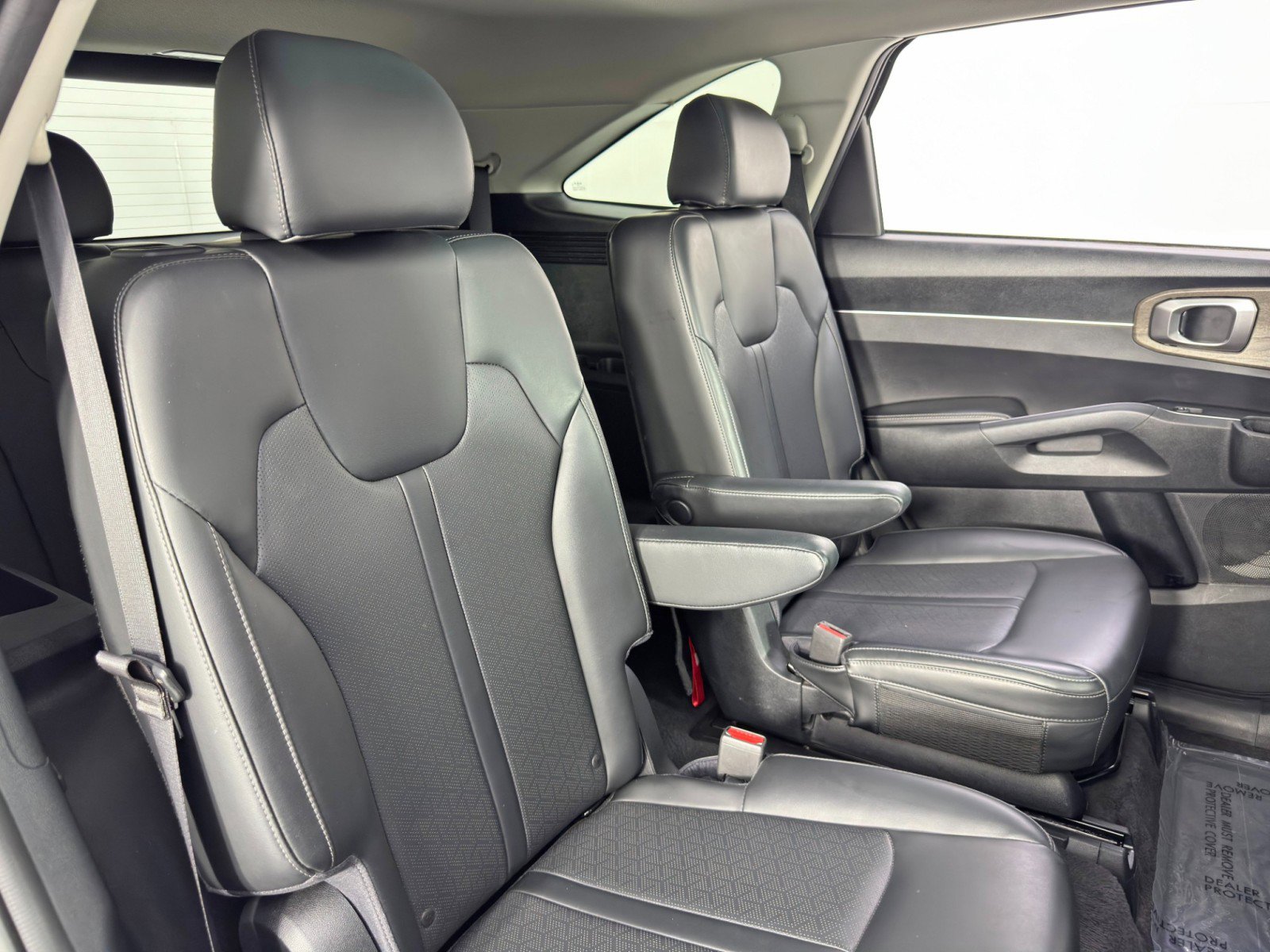 Used 2021 Kia Sorento EX w/ Panoramic Sunroof Package image 36