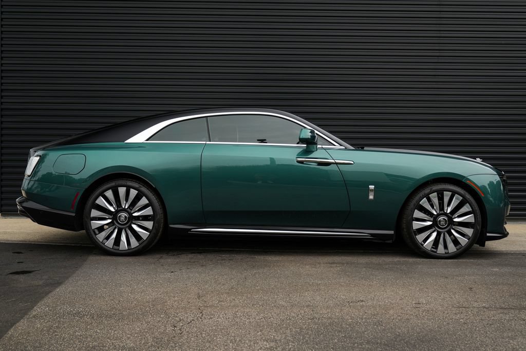 Used 2024 Rolls-Royce Spectre w/ Spectre Launch Package AWD/4WD image 34