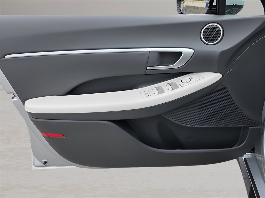 New 2026 Hyundai Sonata SEL image 12