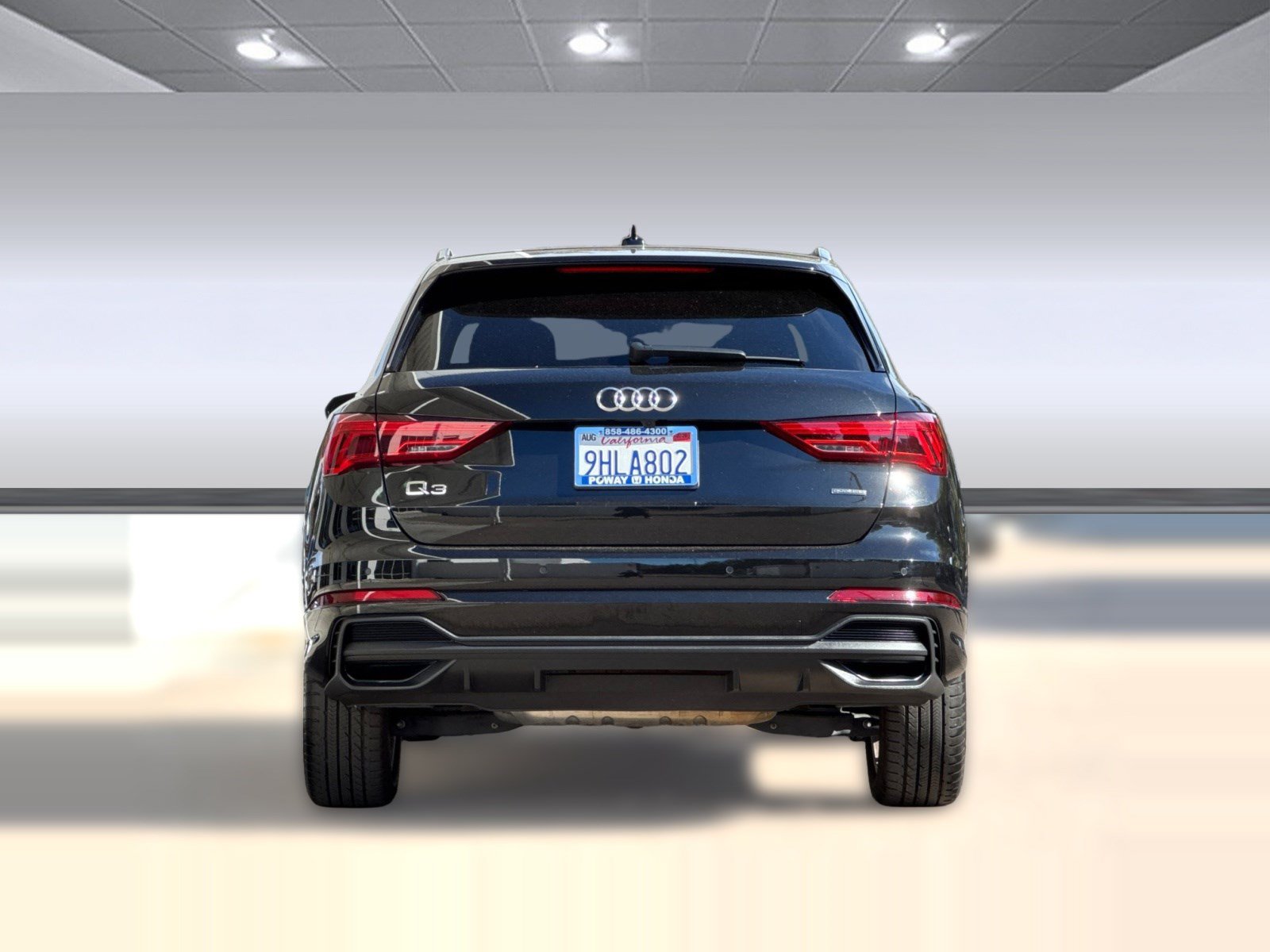 Used 2023 Audi Q3 2.0T Premium w/ Convenience Package AWD/4WD image 10