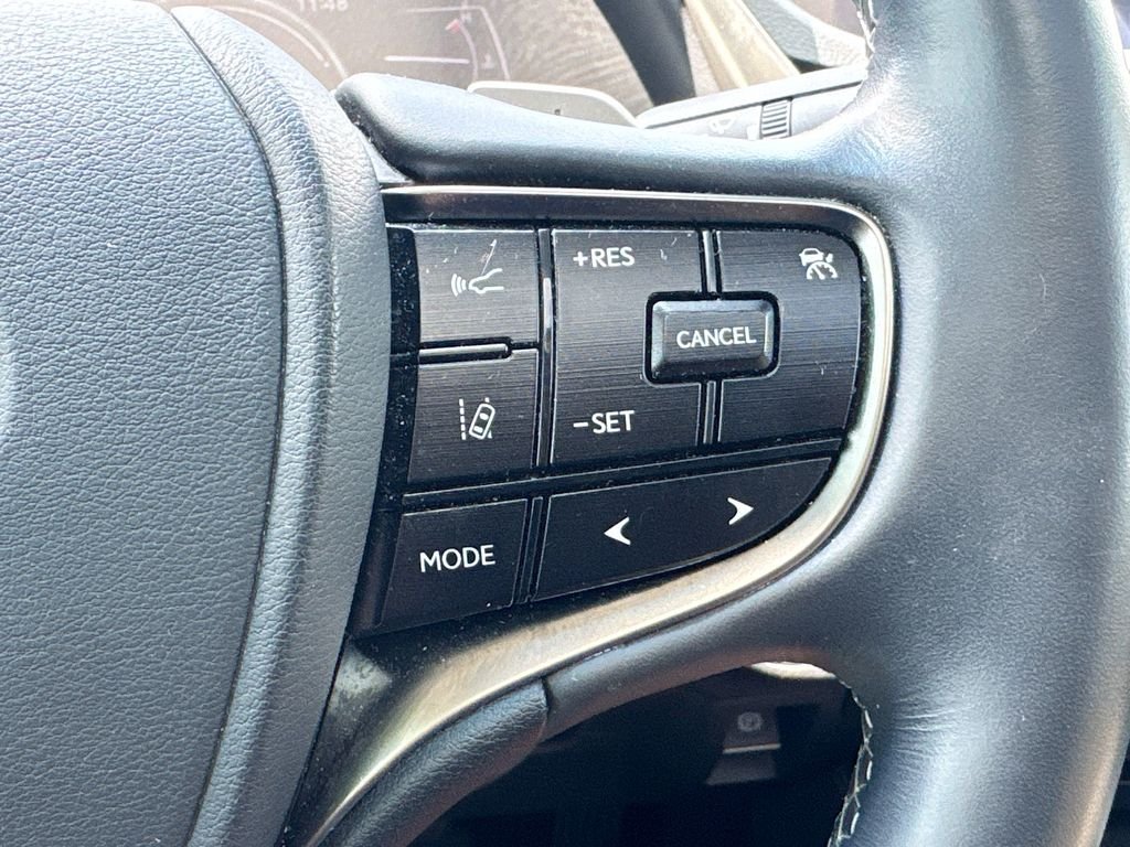 Used 2021 Lexus ES 300h w/ Premium Package FWD image 23