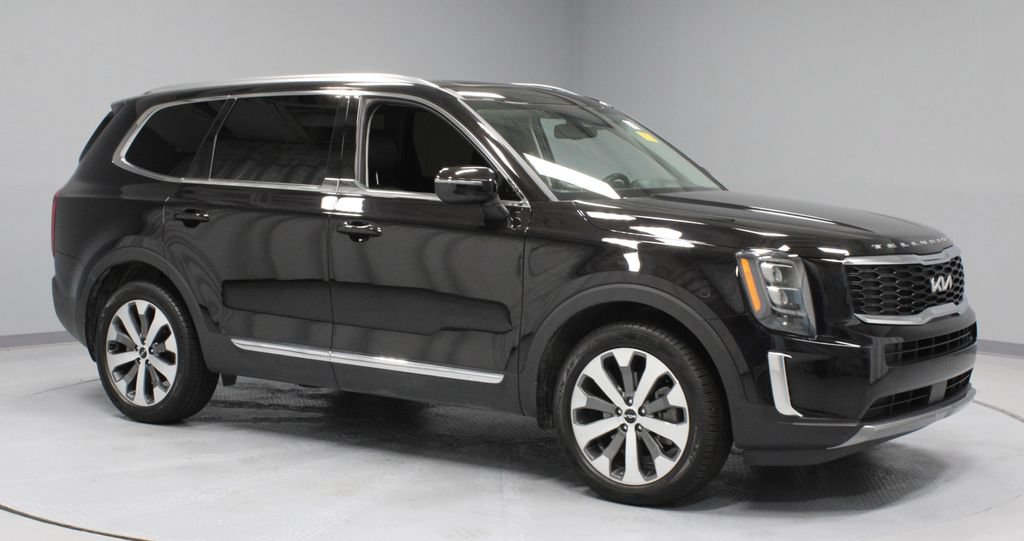 Used 2022 Kia Telluride EX w/ EX Premium Package