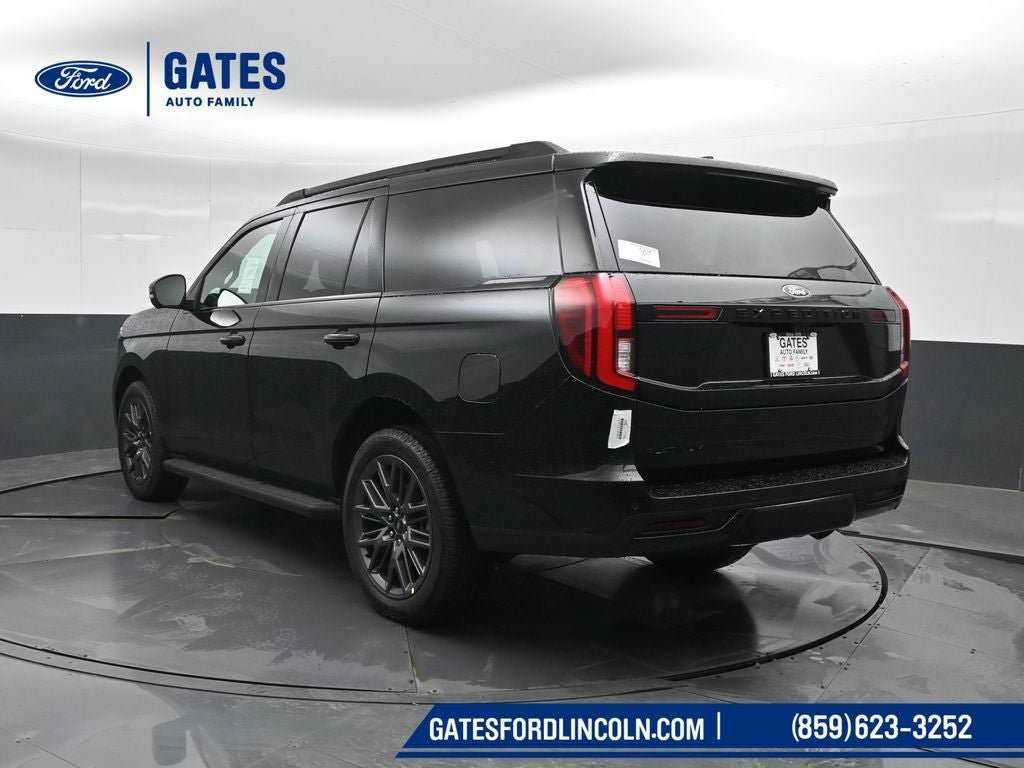 New 2026 Ford Expedition Platinum w/ Stealth Appearance Package AWD/4WD image 8