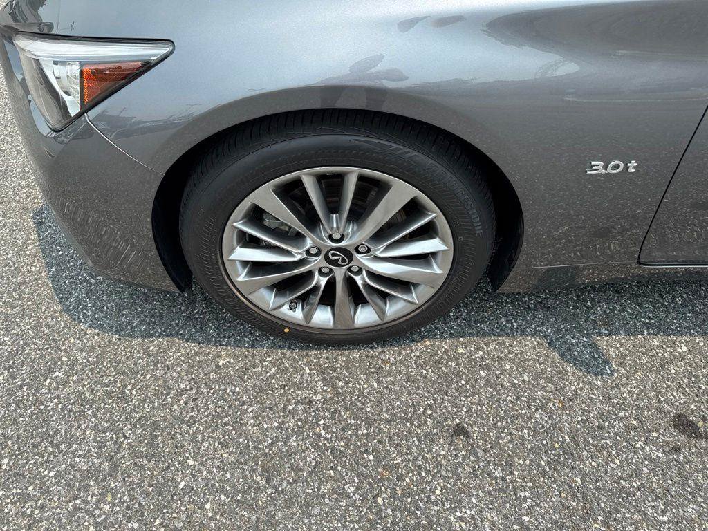 Used 2020 INFINITI Q50 Luxe w/ Cargo Package AWD/4WD image 6