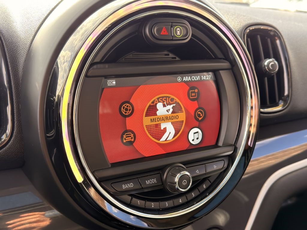 Used 2019 MINI Cooper Countryman S w/ Convenience Package image 26