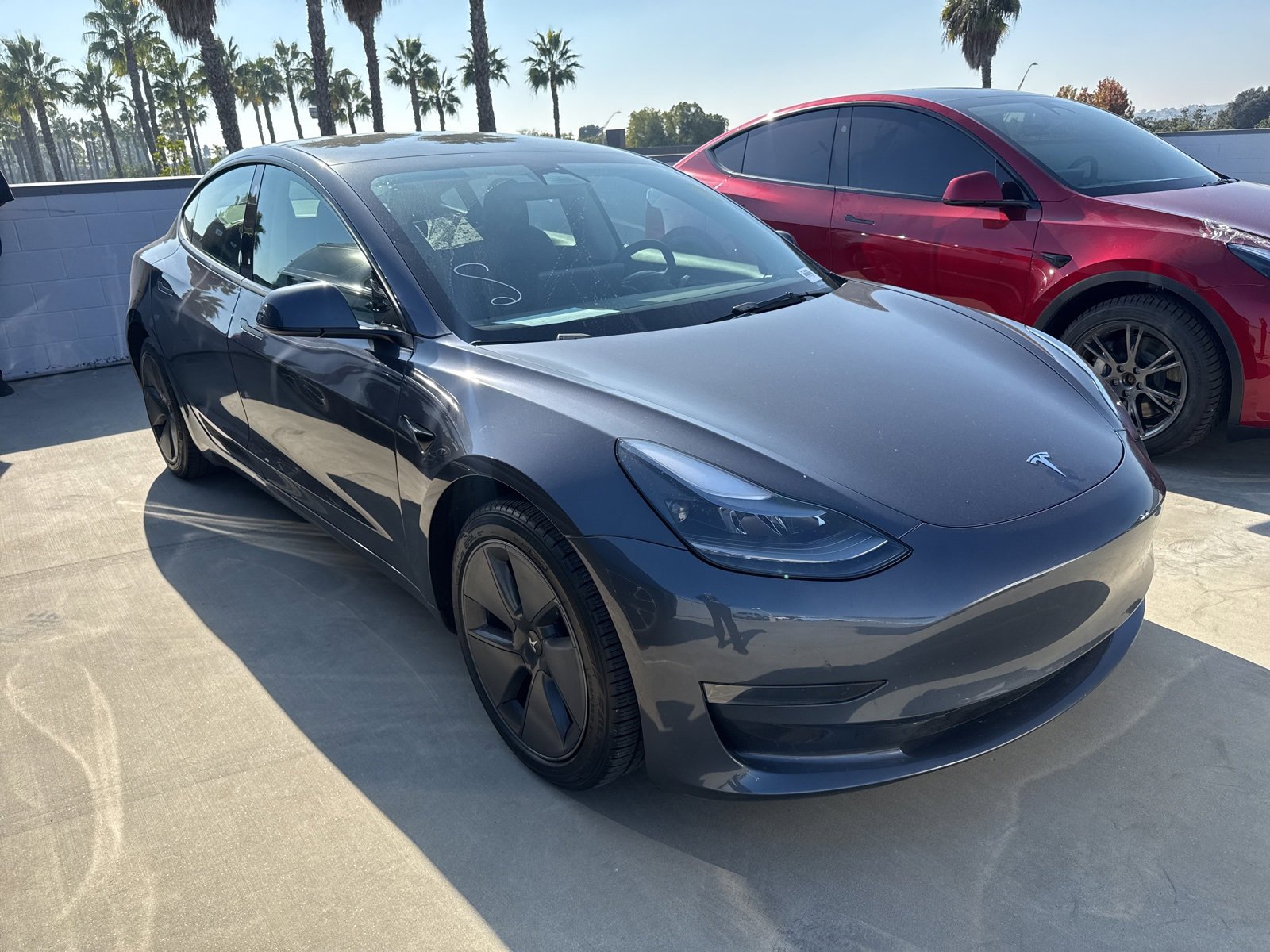 Used 2023 Tesla Model 3 Standard Range image 4