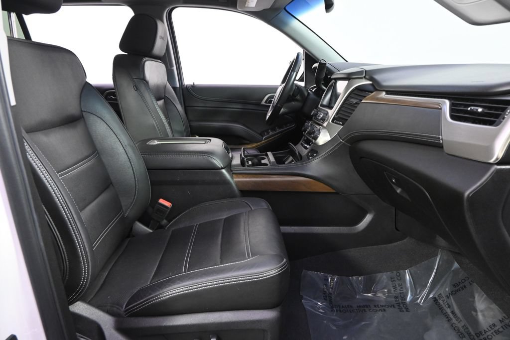 Used 2019 GMC Yukon XL Denali w/ Denali Ultimate Package AWD/4WD image 16